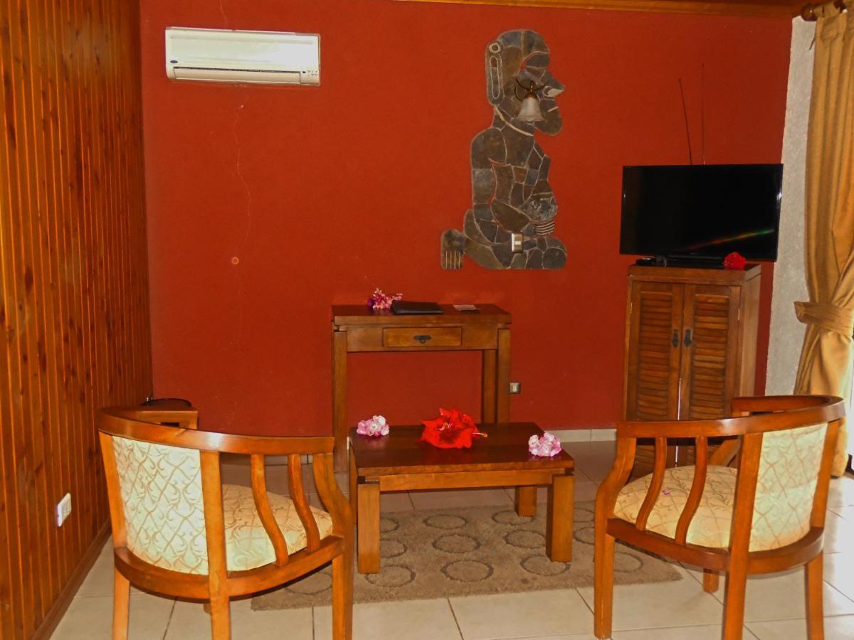 Hotel Puku Vai Hanga Roa Exterior photo