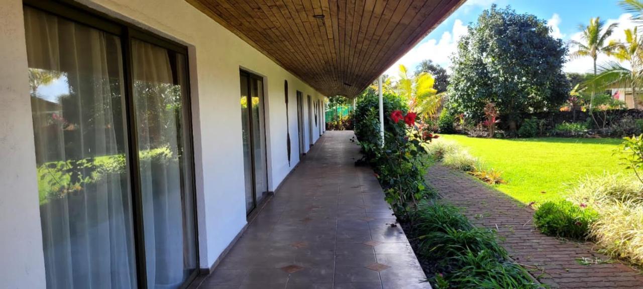 Hotel Puku Vai Hanga Roa Exterior photo